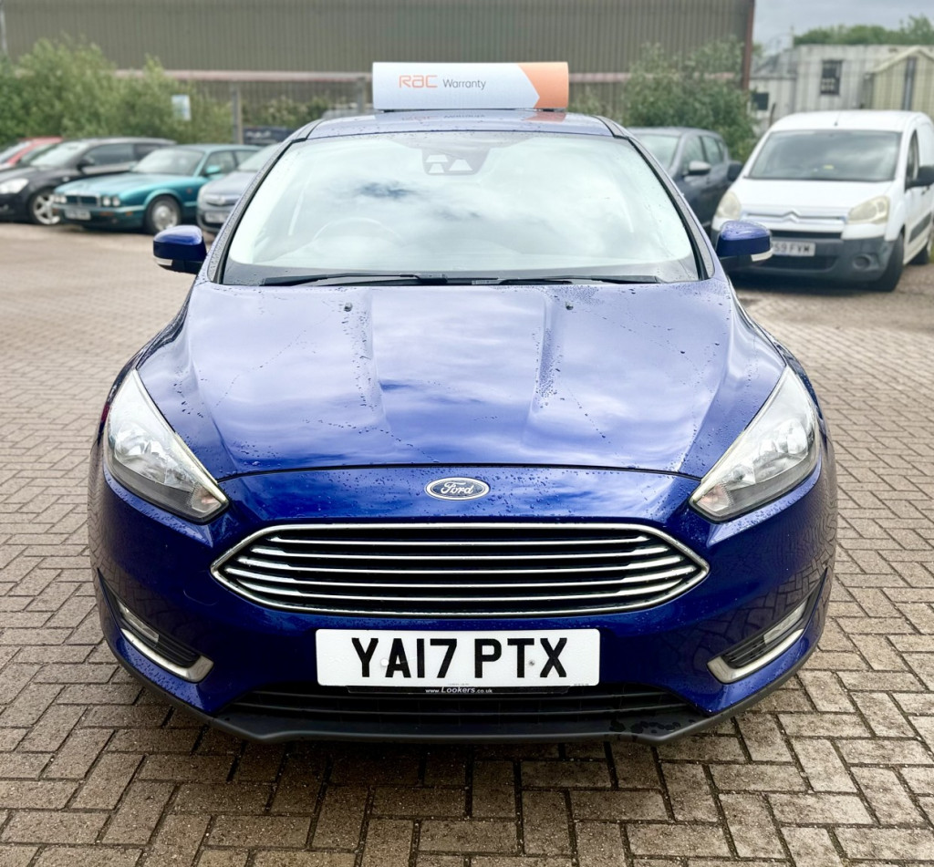 2017 Ford FOCUS